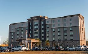 Hampton Inn & Suites By Hilton Bolton